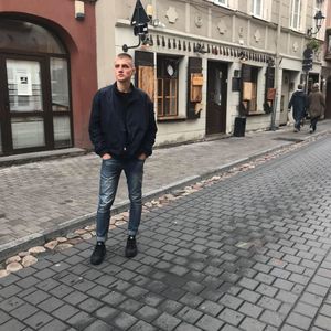 Meet your Posher, Mangirdas